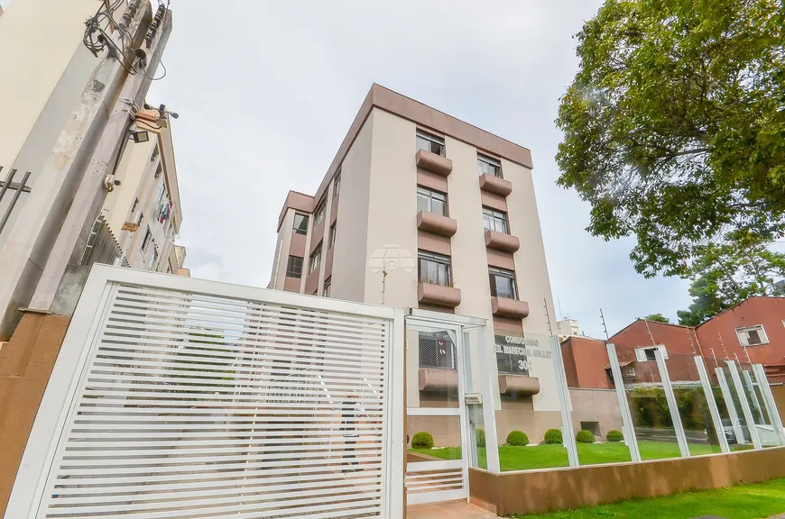 Foto 1 de Apartamento com 3 Quartos à venda, 83m² em Ahú, Curitiba