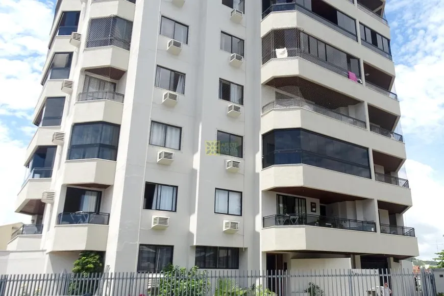 Foto 1 de Apartamento com 3 Quartos para alugar, 139m² em , Porto Belo