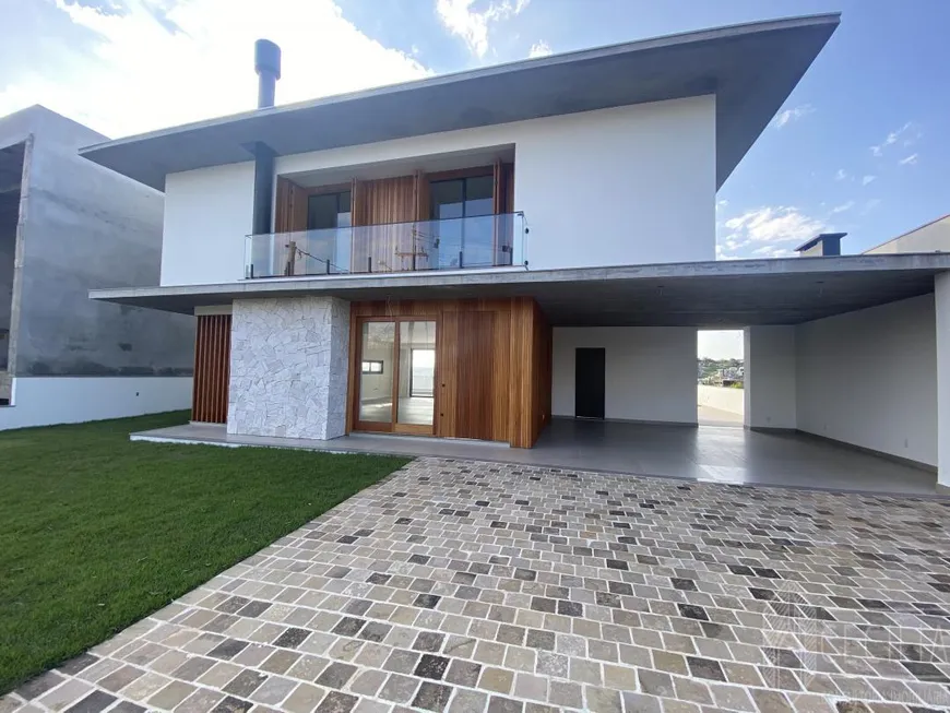 Foto 1 de Casa de Condomínio com 4 Quartos à venda, 350m² em Encosta do Sol, Estância Velha
