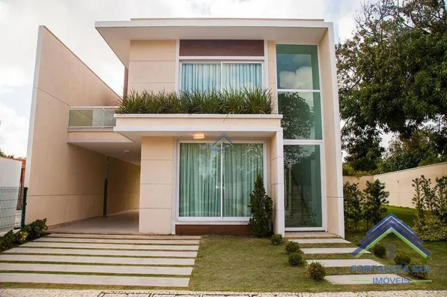 Foto 1 de Casa de Condomínio com 4 Quartos à venda, 180m² em Sabiaguaba, Fortaleza