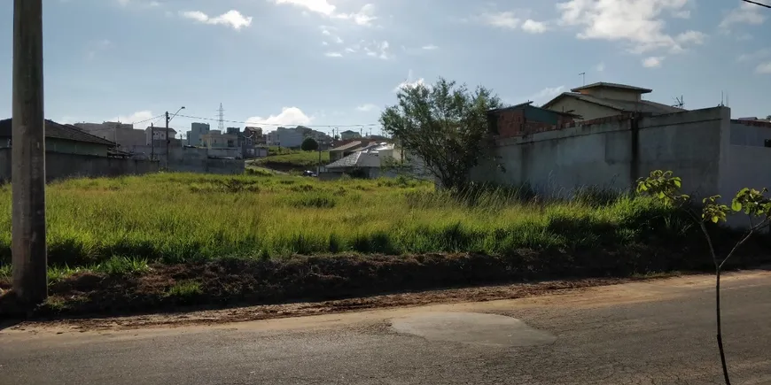 Foto 1 de Lote/Terreno à venda, 290m² em Lagoa, Macaé