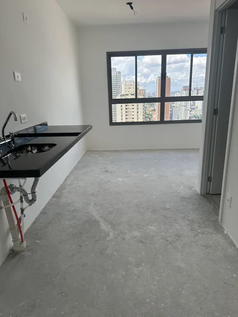 Foto 1 de Apartamento com 1 Quarto à venda, 25m² em Vila Firmiano Pinto, São Paulo