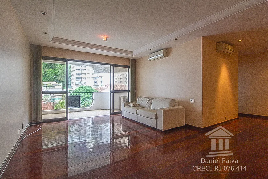 Foto 1 de Apartamento com 3 Quartos à venda, 150m² em Lagoa, Rio de Janeiro