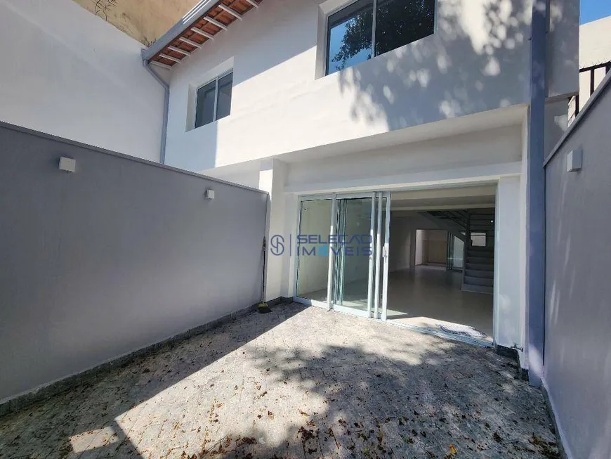Foto 1 de Casa com 2 Quartos para alugar, 140m² em Perdizes, São Paulo