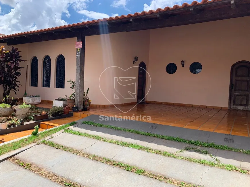 Foto 1 de Casa com 3 Quartos à venda, 158m² em Jardim Higienopolis, Londrina