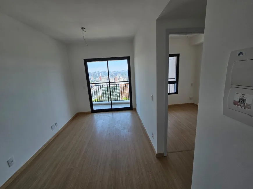 Foto 1 de Apartamento com 1 Quarto à venda, 33m² em Santo Amaro, São Paulo