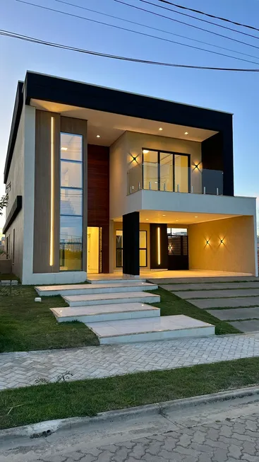 Foto 1 de Casa com 4 Quartos à venda, 264m² em Cidade Alpha, Eusébio