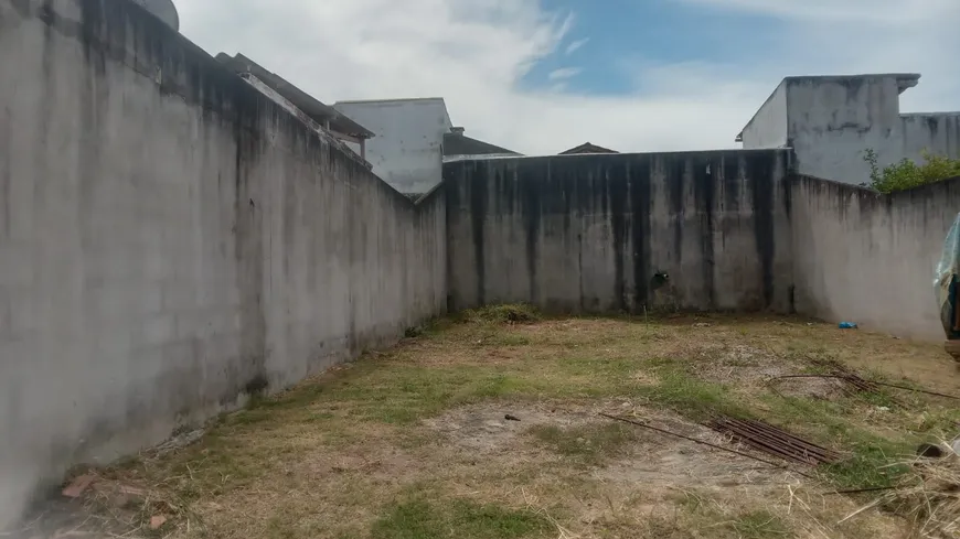 Foto 1 de Lote/Terreno à venda, 200m² em Nova Cidade, Macaé