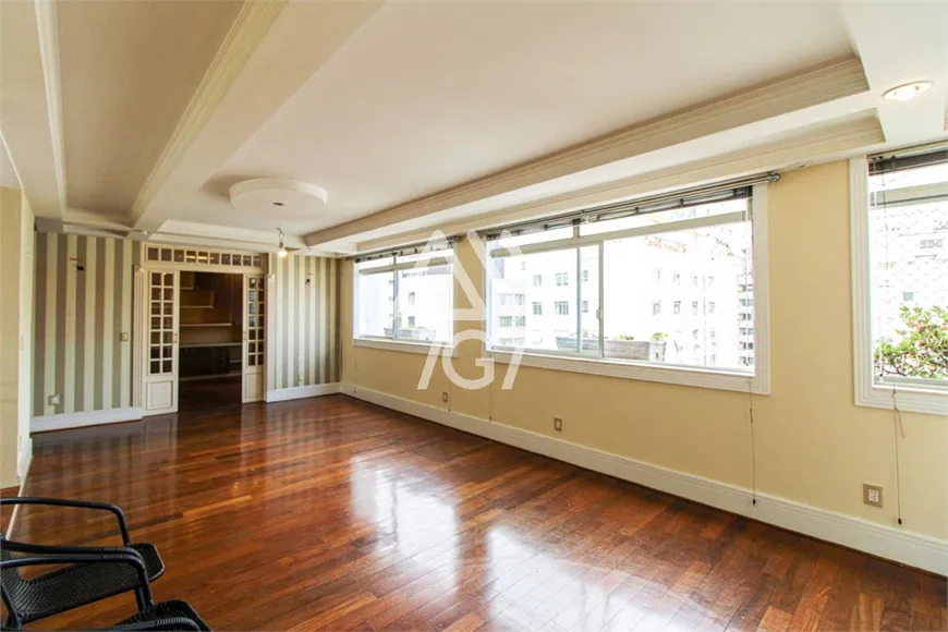 Foto 1 de Apartamento com 3 Quartos à venda, 118m² em Higienópolis, São Paulo