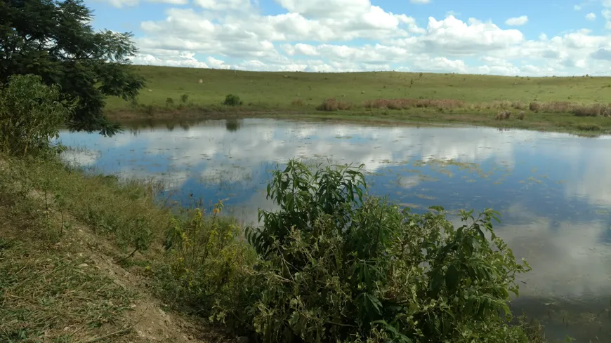 Foto 1 de Lote/Terreno à venda, 20000m² em Zona Rural, Paraopeba