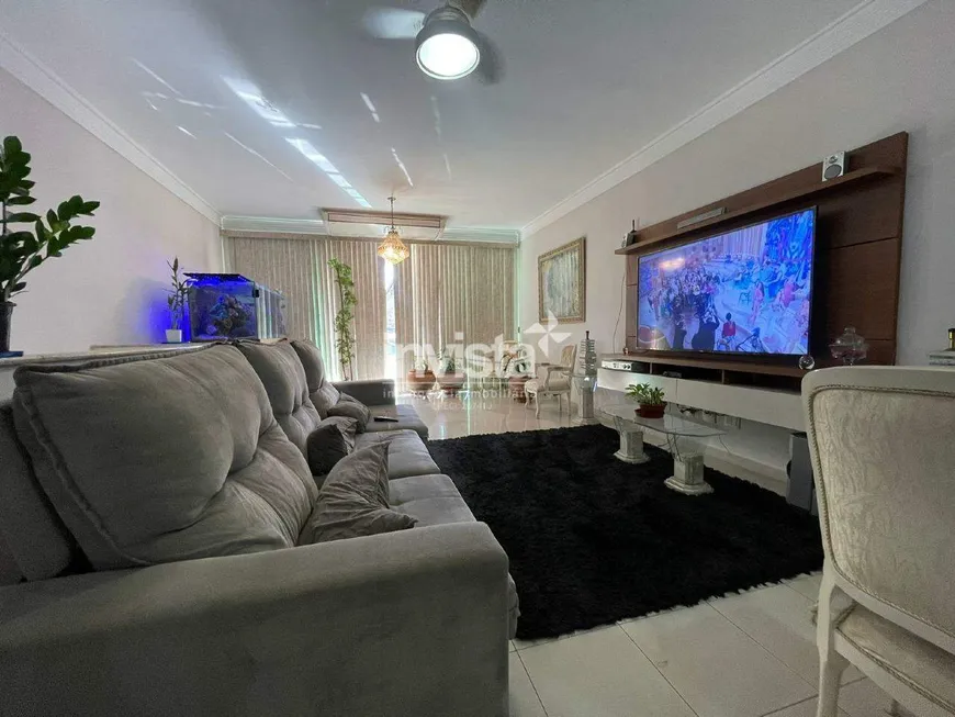 Foto 1 de Casa com 3 Quartos à venda, 190m² em Marapé, Santos
