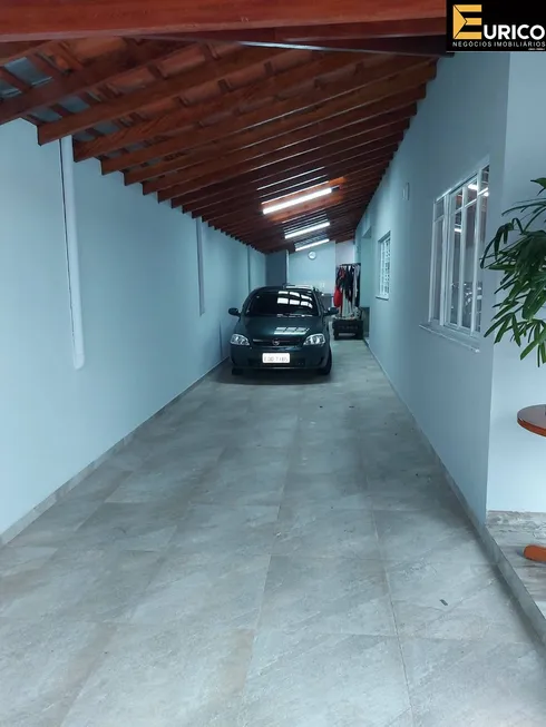 Foto 1 de Casa com 3 Quartos à venda, 180m² em Capela, Vinhedo