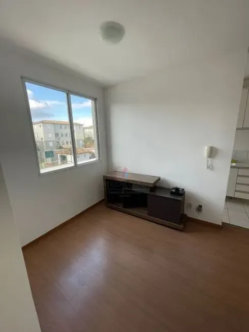 Foto 1 de Apartamento com 2 Quartos à venda, 40m² em Hipica, Londrina