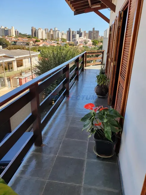 Foto 1 de Casa com 4 Quartos à venda, 286m² em Jardim Guarani, Campinas