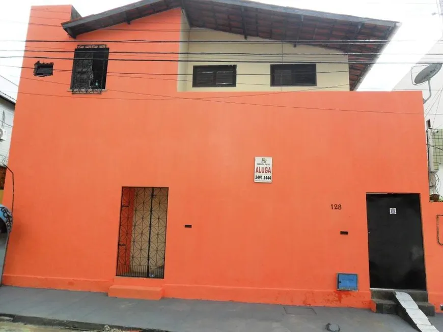 Foto 1 de Apartamento com 1 Quarto para alugar, 40m² em Vila União, Fortaleza