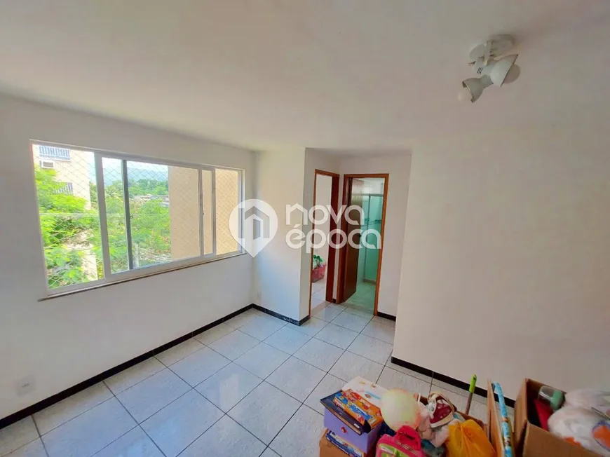 Foto 1 de Apartamento com 2 Quartos à venda, 50m² em Turiaçu, Rio de Janeiro