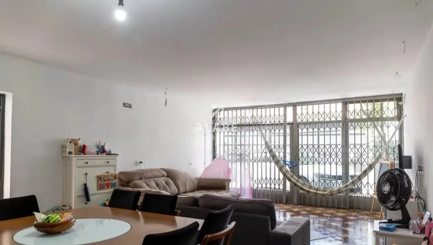 Foto 1 de Casa com 4 Quartos à venda, 257m² em Saúde, São Paulo