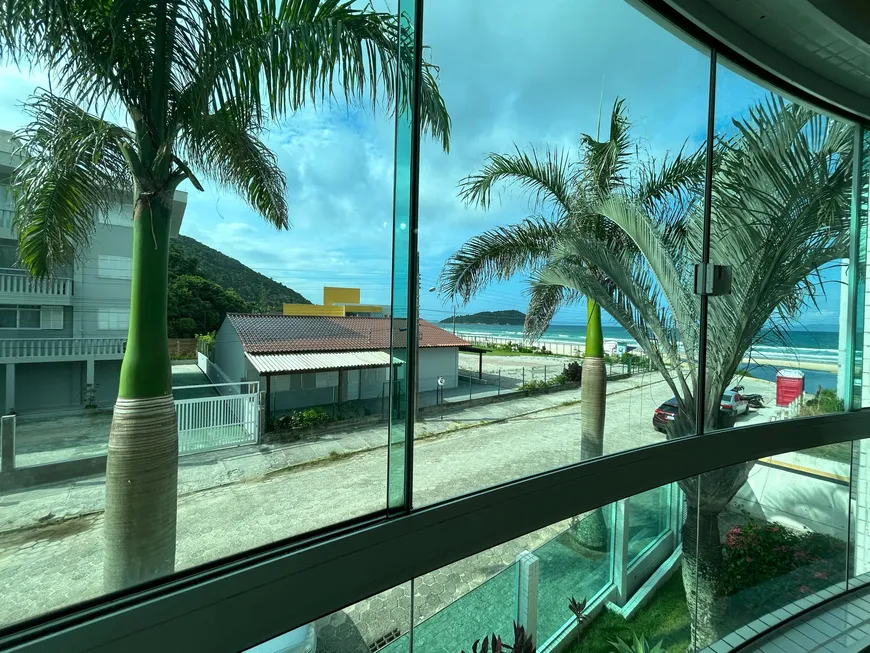 Foto 1 de Apartamento com 2 Quartos à venda, 76m² em Praia De Palmas, Governador Celso Ramos