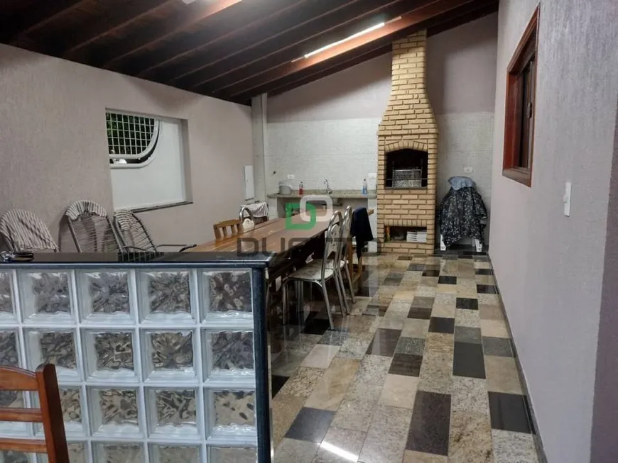 Foto 1 de Casa com 3 Quartos à venda, 168m² em Jardim Dona Regina, Santa Bárbara D'Oeste