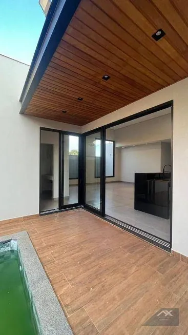 Foto 1 de Casa de Condomínio com 3 Quartos à venda, 218m² em Centro, Piratininga