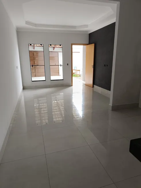Foto 1 de Casa com 3 Quartos à venda, 102m² em Residencial Pedro Miranda, Senador Canedo