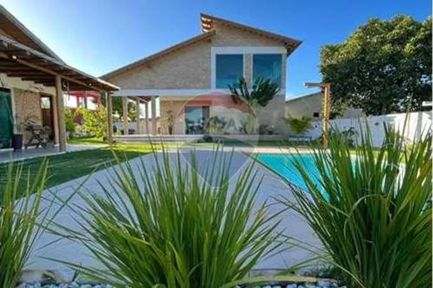 Foto 1 de Casa de Condomínio com 3 Quartos à venda, 382m² em Praia de Guaratiba, Prado