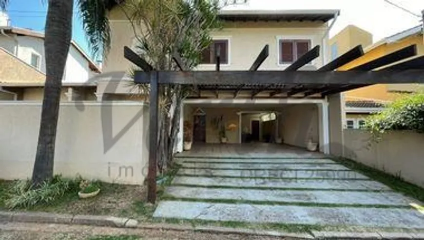 Foto 1 de Sobrado com 4 Quartos para venda ou aluguel, 600m² em Vila Brandina, Campinas