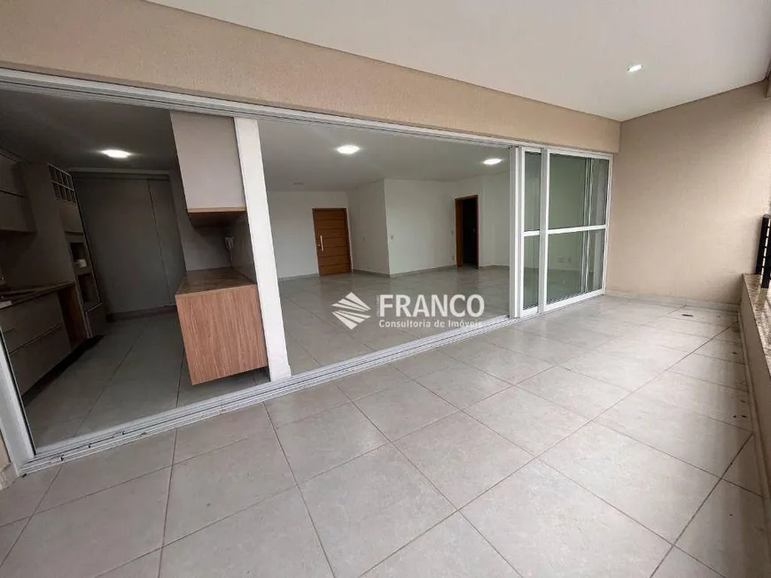 Foto 1 de Apartamento com 3 Quartos à venda, 155m² em Vila Edmundo, Taubaté