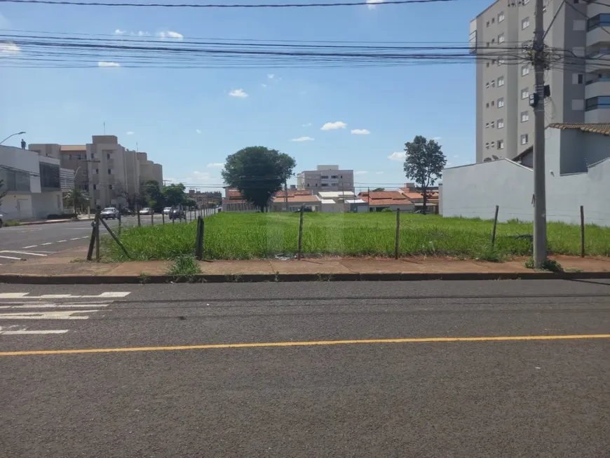 Foto 1 de Lote/Terreno à venda, 720m² em Santa Mônica, Uberlândia