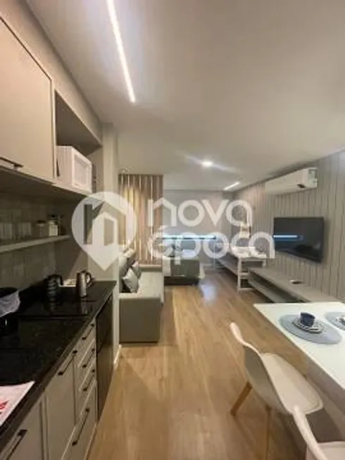 Foto 1 de Apartamento com 1 Quarto à venda, 30m² em Centro, Rio de Janeiro