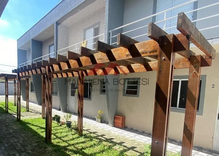 Foto 1 de Casa de Condomínio com 2 Quartos à venda, 65m² em Jundiapeba, Mogi das Cruzes