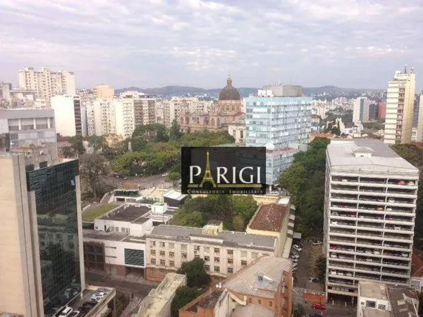 Foto 1 de Apartamento com 1 Quarto para alugar, 40m² em Centro, Porto Alegre