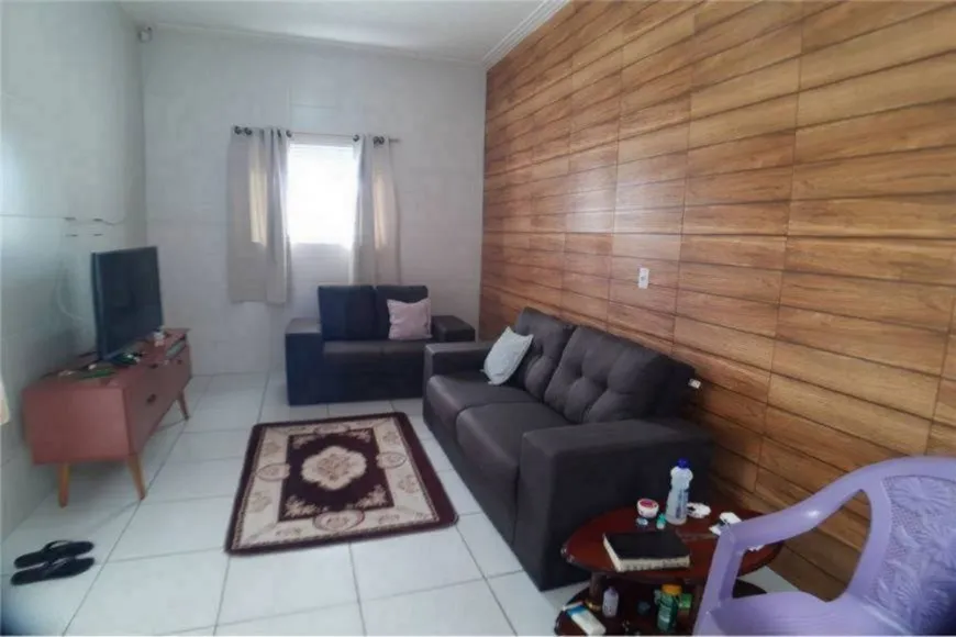 Foto 1 de Casa com 2 Quartos para venda ou aluguel, 64m² em Castelo Branco, Salvador