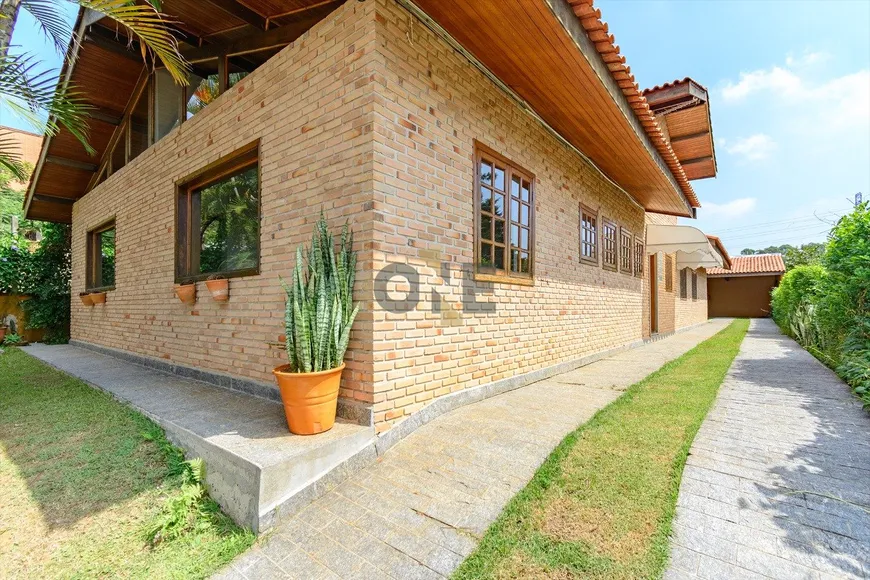 Foto 1 de Casa de Condomínio com 3 Quartos à venda, 250m² em Jardim do Golf I, Jandira