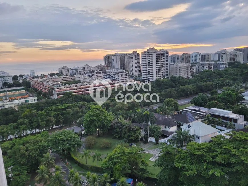 Foto 1 de Flat com 2 Quartos à venda, 65m² em Barra da Tijuca, Rio de Janeiro