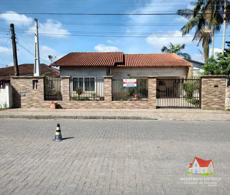 Foto 1 de Casa com 3 Quartos à venda, 160m² em Aventureiro, Joinville