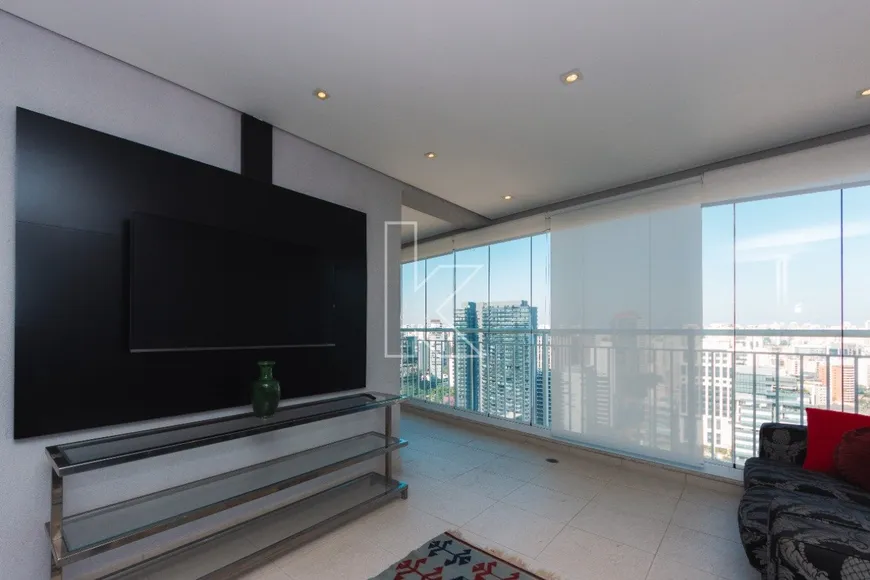 Foto 1 de Apartamento com 2 Quartos para alugar, 89m² em Vila Nova Conceição, São Paulo