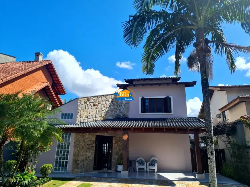 Foto 1 de Casa de Condomínio com 4 Quartos à venda, 265m² em Maitinga, Bertioga