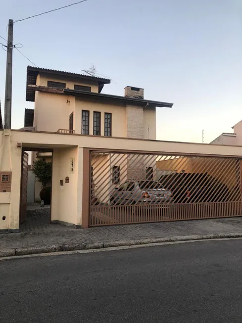 Foto 1 de Sobrado com 3 Quartos à venda, 220m² em Vila Oliveira, Mogi das Cruzes