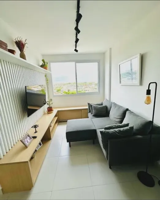 Foto 1 de Apartamento com 2 Quartos para alugar, 50m² em Buraquinho, Lauro de Freitas