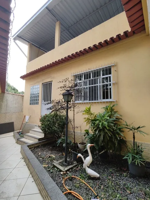 Foto 1 de Casa com 3 Quartos à venda, 160m² em Vila Palestina, Cariacica