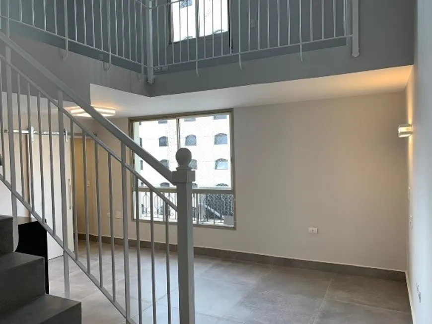 Foto 1 de Apartamento com 1 Quarto para alugar, 60m² em Cerqueira César, São Paulo