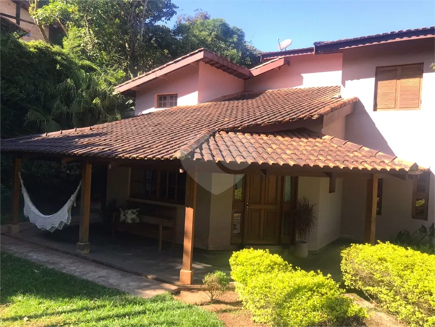Foto 1 de Casa de Condomínio com 4 Quartos à venda, 453m² em Serra da Cantareira, Mairiporã