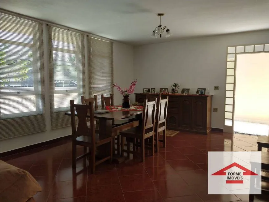 Foto 1 de Casa com 6 Quartos à venda, 428m² em Jardim Samambaia, Jundiaí