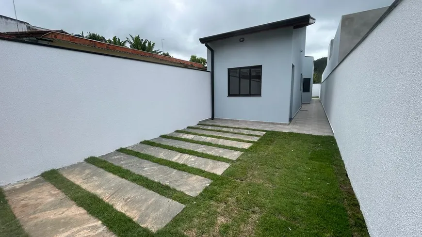 Foto 1 de Casa com 2 Quartos à venda, 70m² em Vila São Paulo, Mogi das Cruzes