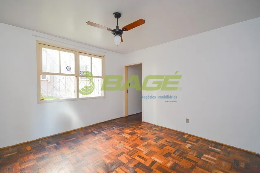 Foto 1 de Apartamento com 3 Quartos à venda, 64m² em Centro, Pelotas