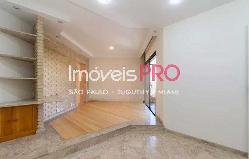 Foto 1 de Apartamento com 3 Quartos para venda ou aluguel, 112m² em Moema, São Paulo