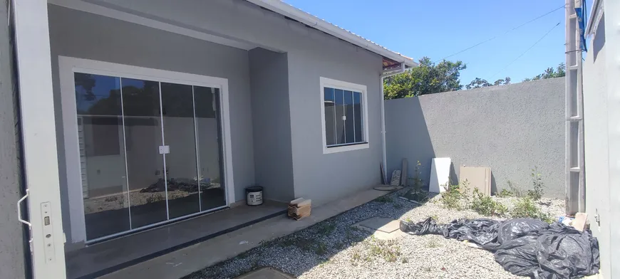 Foto 1 de Casa com 2 Quartos à venda, 74m² em Jardim Bela Vista, Rio das Ostras