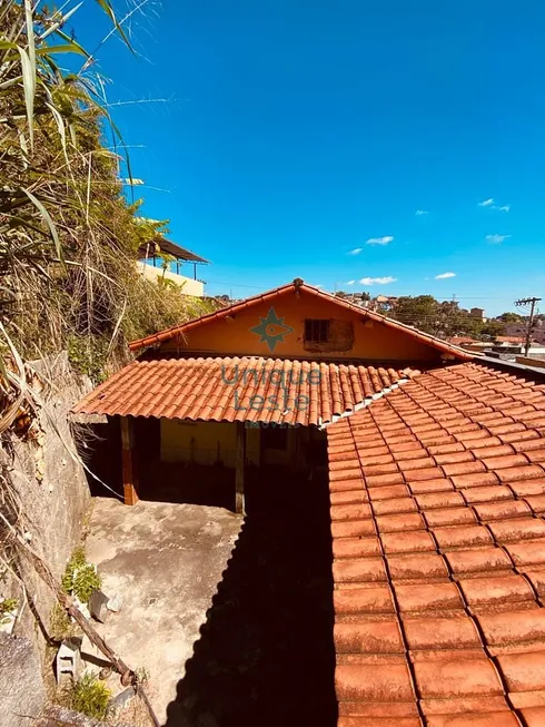 Foto 1 de Casa com 2 Quartos à venda, 10m² em Alvorada, Sabará