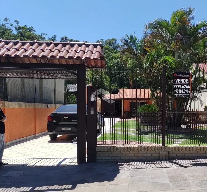 Foto 1 de Casa com 2 Quartos à venda, 150m² em Belém Novo, Porto Alegre